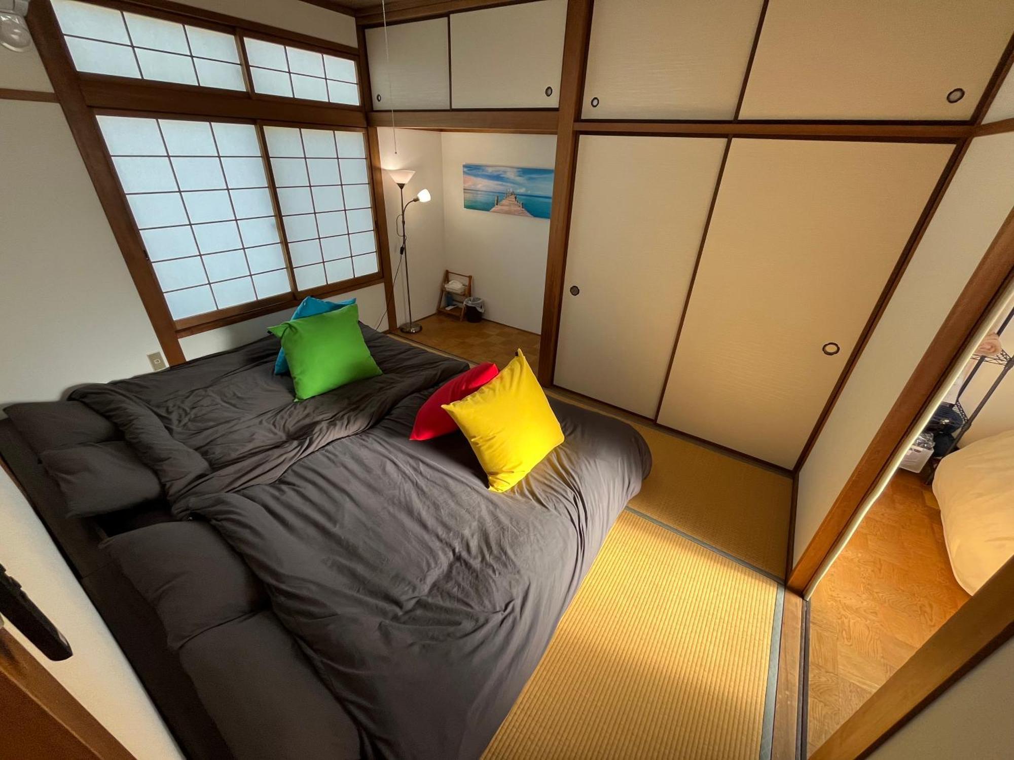 อพาร์ทเม้น 広島riverside House 無料駐車場付き 原爆ドームまで15分圏内 1棟貸切 100m2以上 大人数ok ฮิโรชิม่า