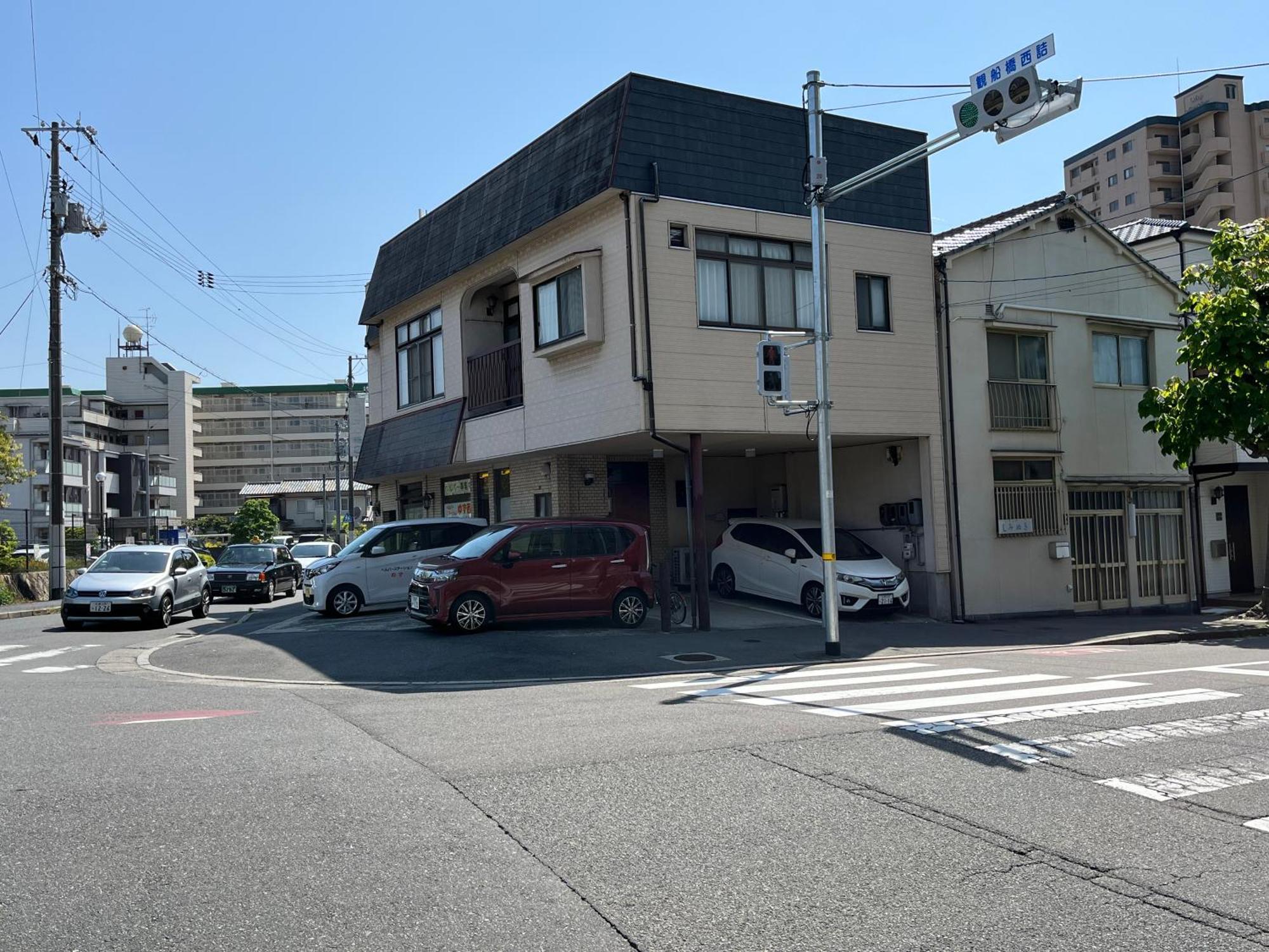 広島riverside House 無料駐車場付き 原爆ドームまで15分圏内 1棟貸切 100m2以上 大人数ok ฮิโรชิม่า